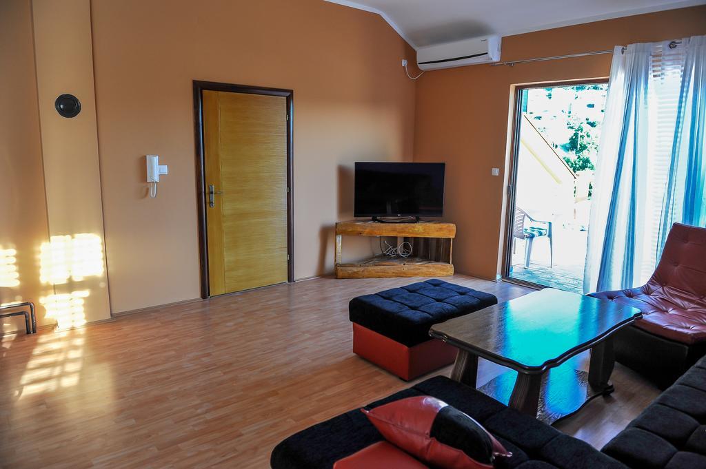 Apartman Selena Требине Екстериор снимка
